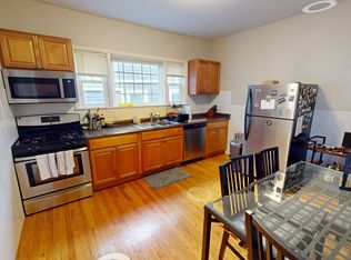 21 Tufts St #2, Cambridge, MA 02139