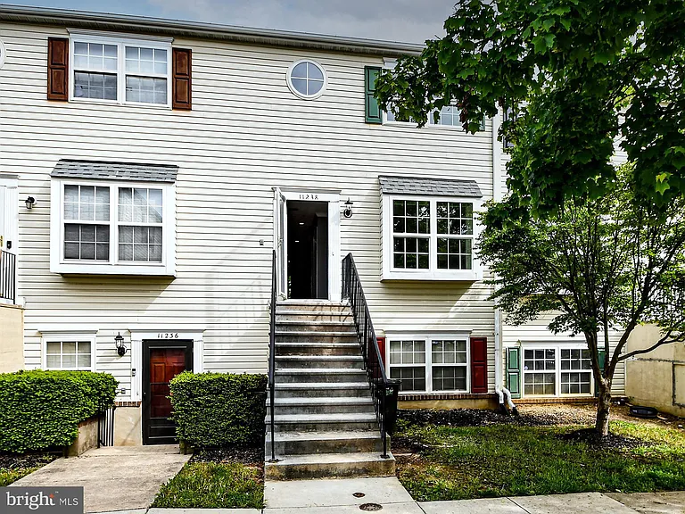 11238 Hannah Way #3 — Photo 2