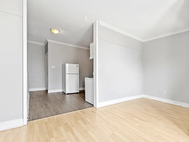 455 Somerset St W #2 — Photo 33