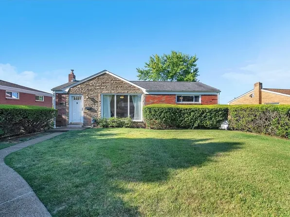 1602 Hollyrood Rd, Pittsburgh, PA 15227