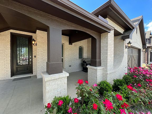 3rd image of 7428 Windy Meadow Dr