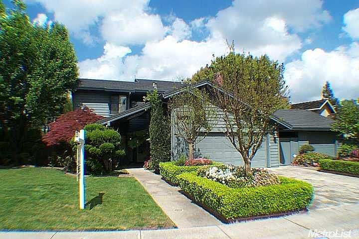 1st image of 2102 Canyon Creek Dr