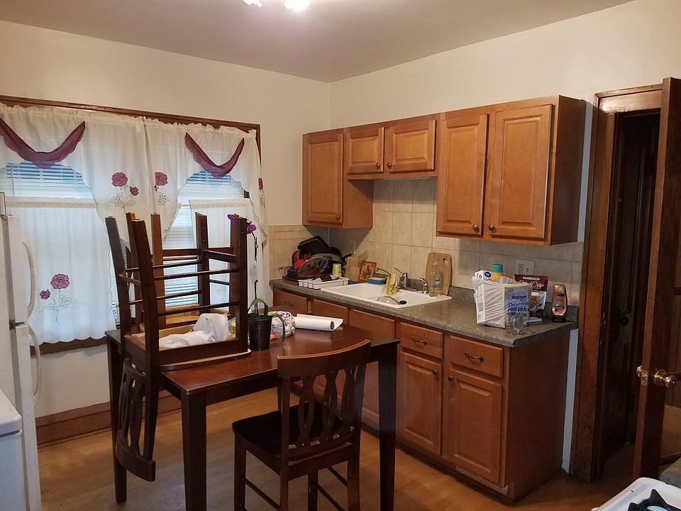 2nd image of 2814 N 51st St