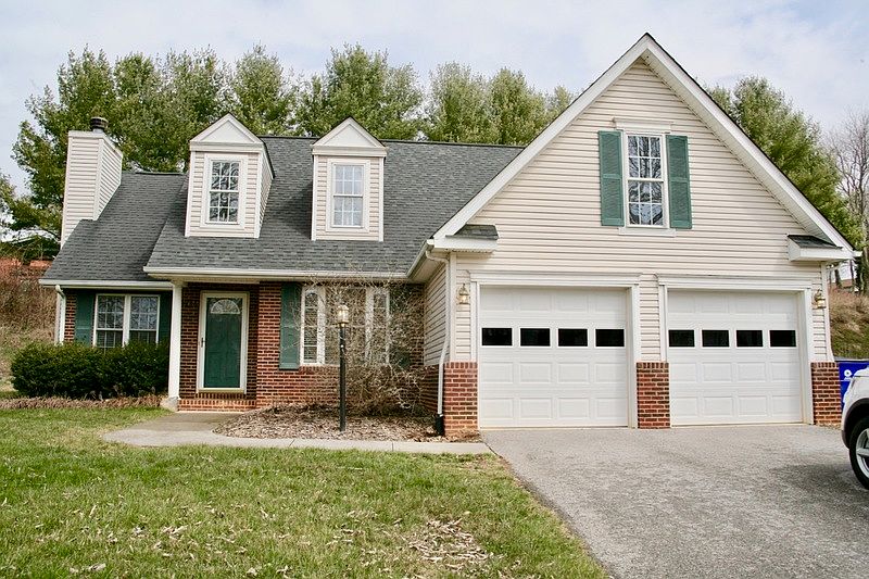1st image of 1406 Ashford Ct