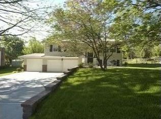 414 Bancroft St, Liberty, MO 64068