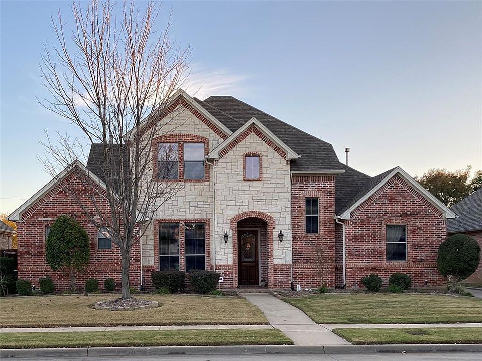 1st image of 605 Sophie Ln