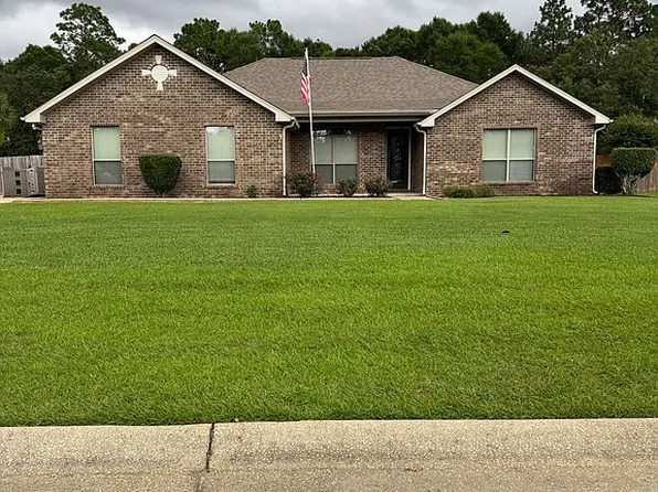 9104 Iron Gate Blvd, Milton, FL 32570