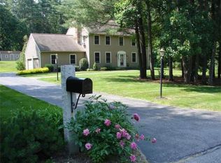 11 Sunset Dr, Sterling, MA 01564