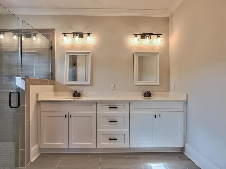43 Sarlan Garden Dr — Photo 20