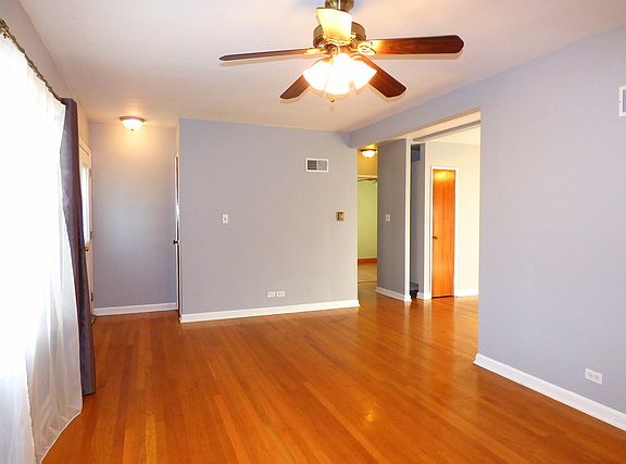 4th image of 1936 Mandel Ave