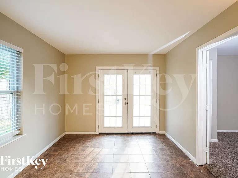 12523 Mill Ridge Dr — Photo 6