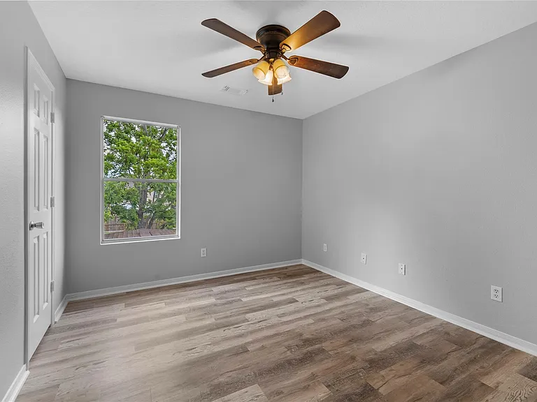 12311 Granite Woods Ct — Photo 22