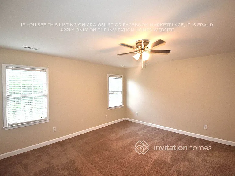 912 Siena Dr — Photo 10