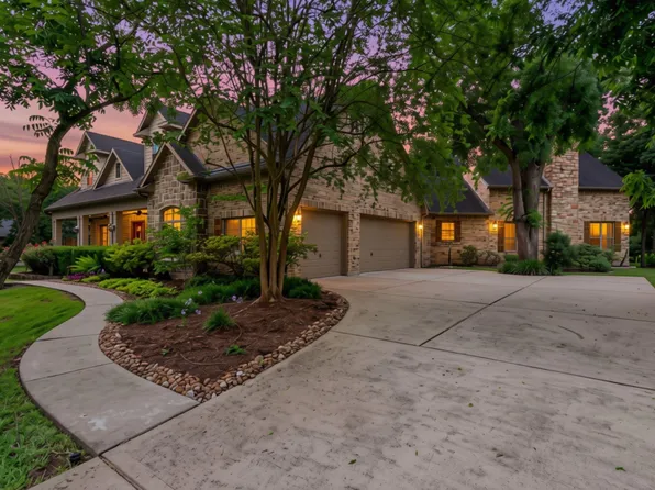 3215 Wellspring Lake Dr, Weston Lakes, TX 77441