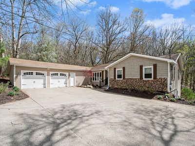 8134 Vergennes St SE, Ada, MI, 49301