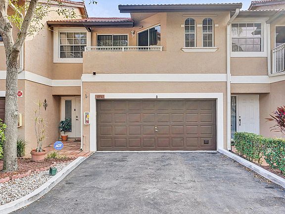 2nd image of 4941 Riverside Drive
