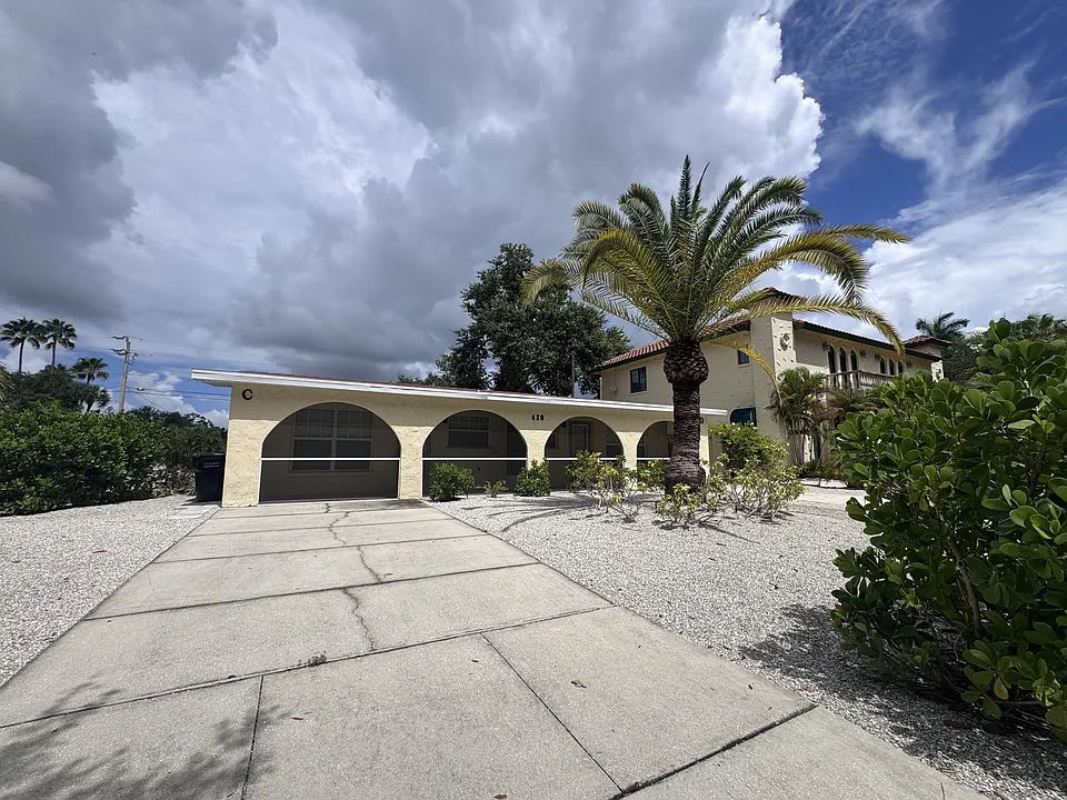 420 Palmetto Ct #C-287
