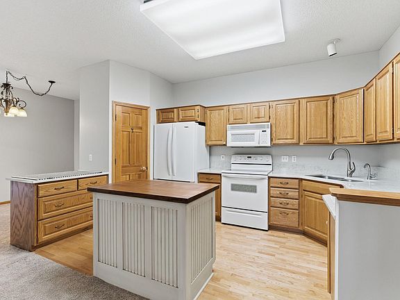 5th image of 8500 Franlo Rd APT 212