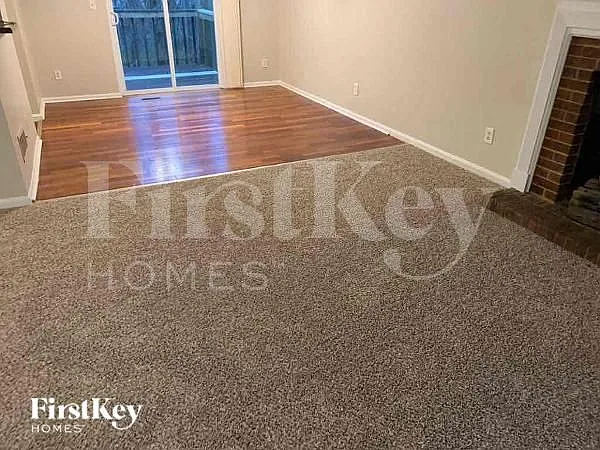 6140 Littleton Dr — Photo 2