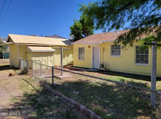 30 Hillside Ave, Bisbee, AZ 85603