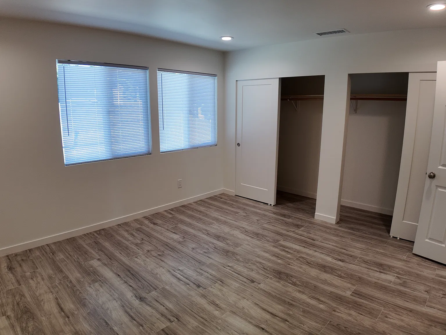 2 bed, $4,500 — Photo 3