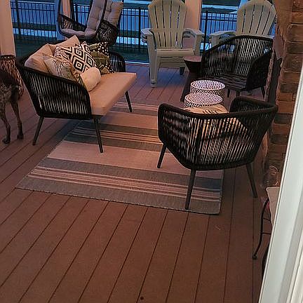 Screen porch