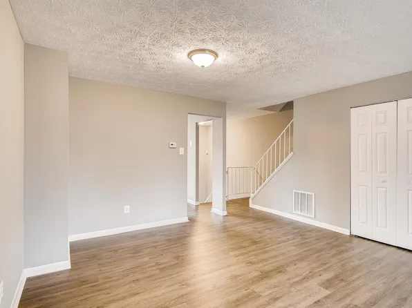 2842 Beckon Dr #1, Edgewood, MD 21040