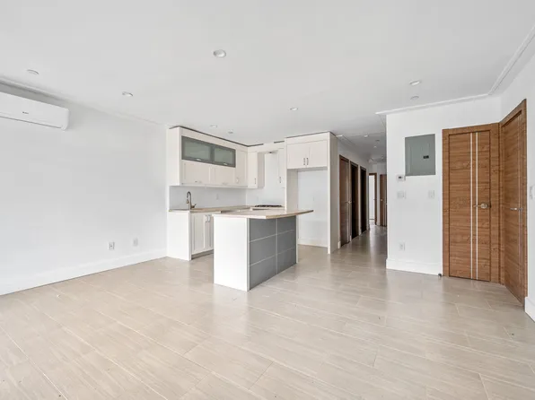 2335 Bath Avenue image 6 of 22