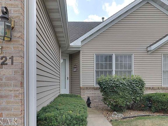 2nd image of 107 N Blair Dr APT 21