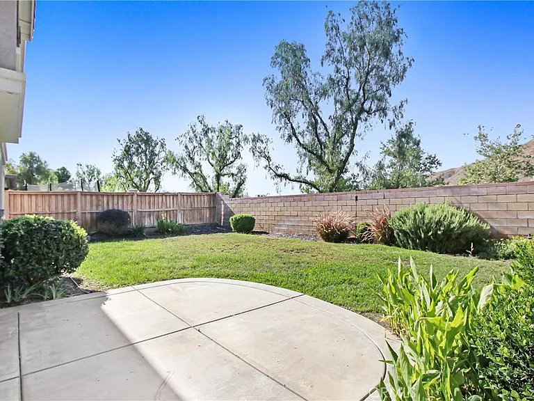 33046 Canopy Ln — Photo 3