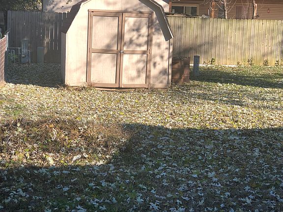 3rd image of 1529 W Janda Dr