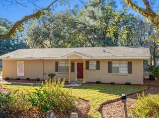24 Horton Dr, Beaufort, SC 29906