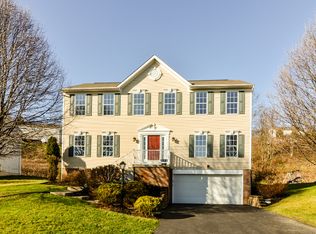226 Beagle Drive, Moon Township, PA 15108