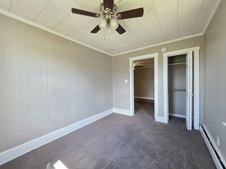 28419 Old Quantico Rd #B — Photo 16