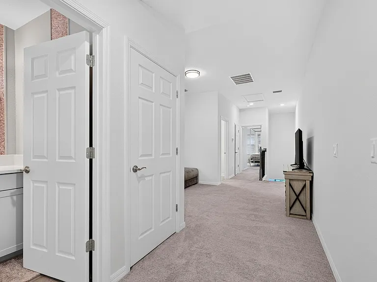 4064 Via Sienna Cir — Photo 29