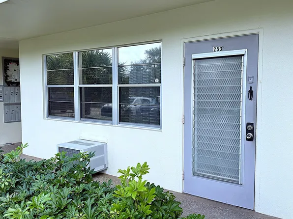 253 Newport P, Deerfield Beach, FL 33442