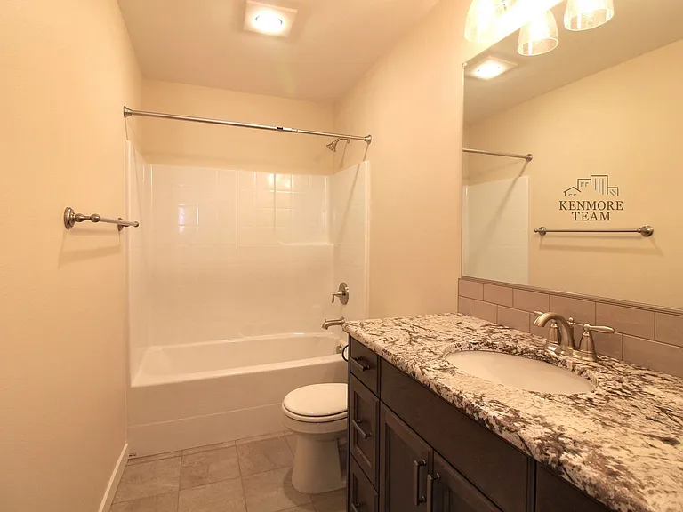 3228 S Jefferson Pl — Photo 11