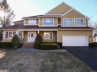 55 Ridge Dr, Montville, NJ 07045