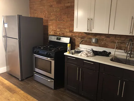 Rented by Osric Management LLC | media 11