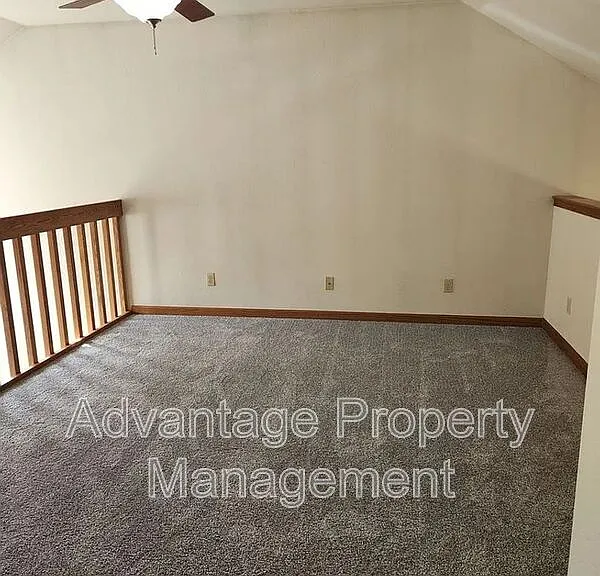 494 Nandina St — Photo 9