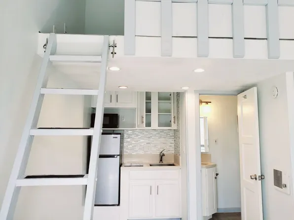 2nd Street, 5465 E 2nd St APT 16, Long Beach, CA 90803