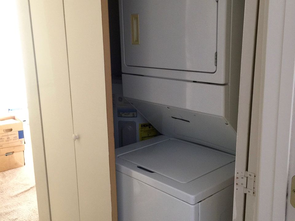 1st image of 2601 W Broadway Blvd APT 0293
