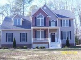 5740 Carver Heights Dr, Chester, VA 23831