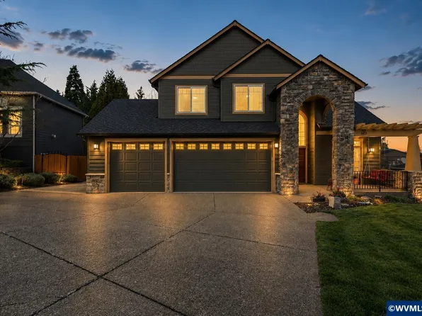 1401 Ranier Loop NW, Salem, OR 97304