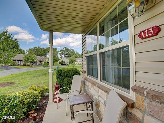 3rd image of 113 N Oakwood Ln