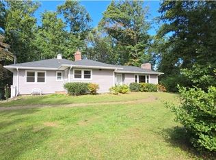 161 Spencer Rd, Basking Ridge, NJ 07920