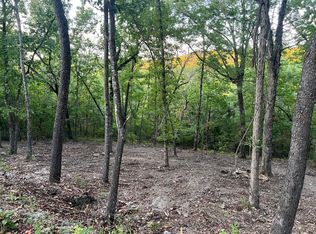 190 Deer Dr, Ridgedale, MO 65739