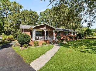 129 Wisewood Cir, Greenwood, SC 29646