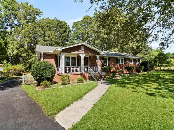 129 Wisewood Cir, Greenwood, SC 29646
