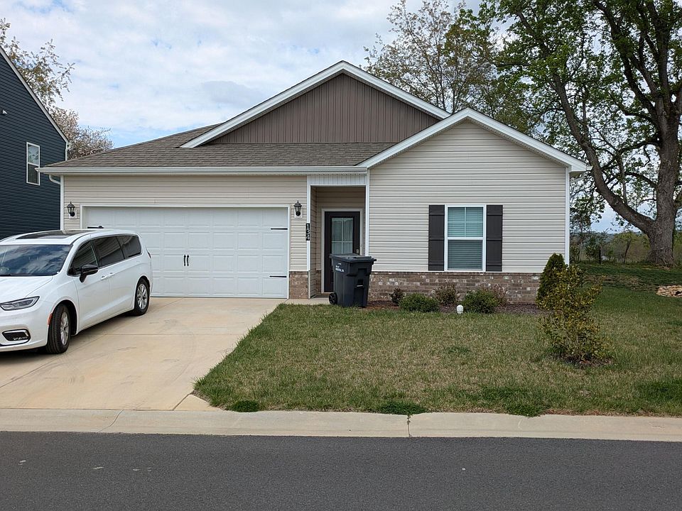1st image of 134 Thistle Dr